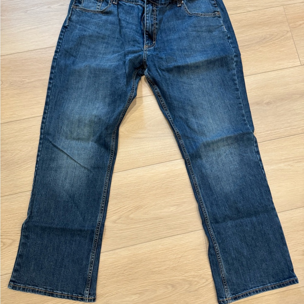 Wrangler Retro Men's Bootcut Jeans in Dark Blue